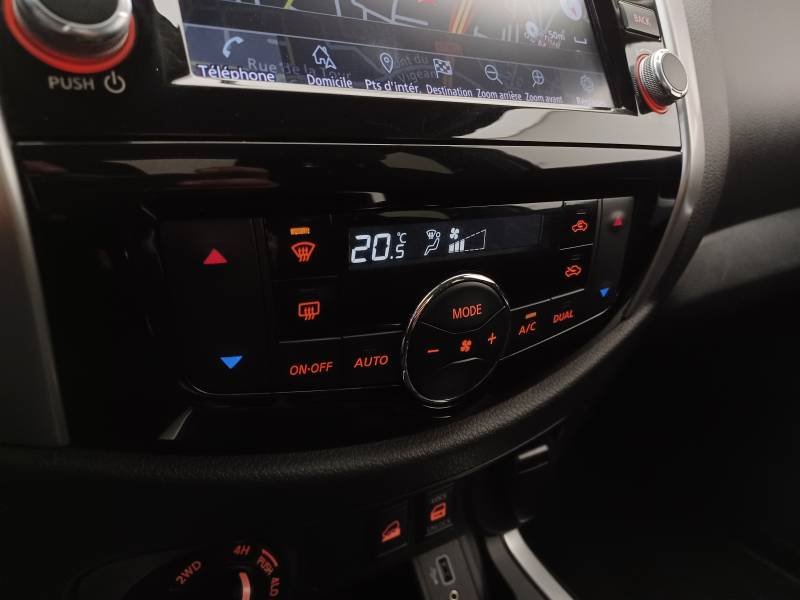 Nissan Navara - Photo 31