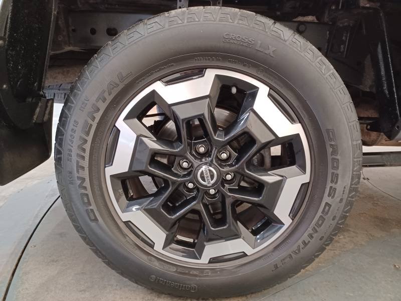 Nissan Navara - Photo 9