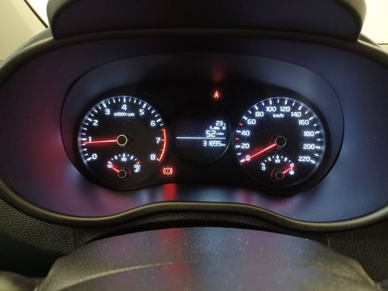 Kia Picanto - Photo 21