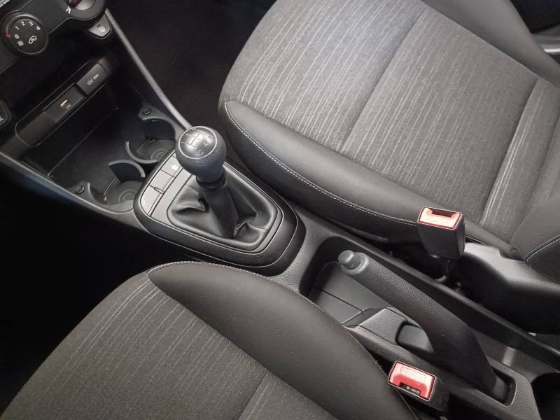 Kia Picanto - Photo 22