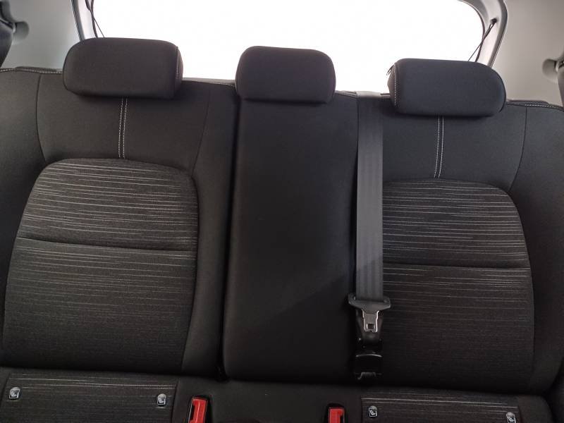 Kia Picanto - Photo 23