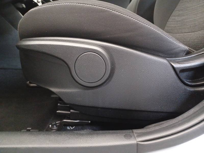 Kia Picanto - Photo 30