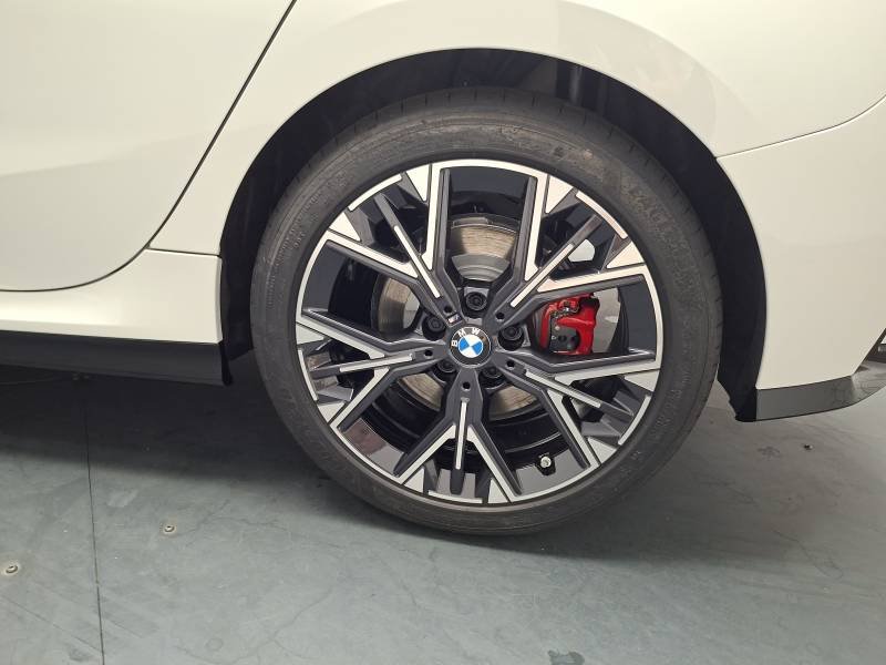 BMW Série 1 - Photo 12