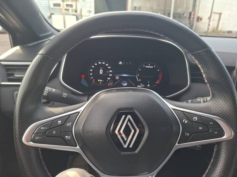 Renault Clio - Photo 32