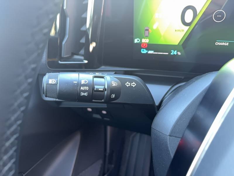 Renault Scénic - Photo 18