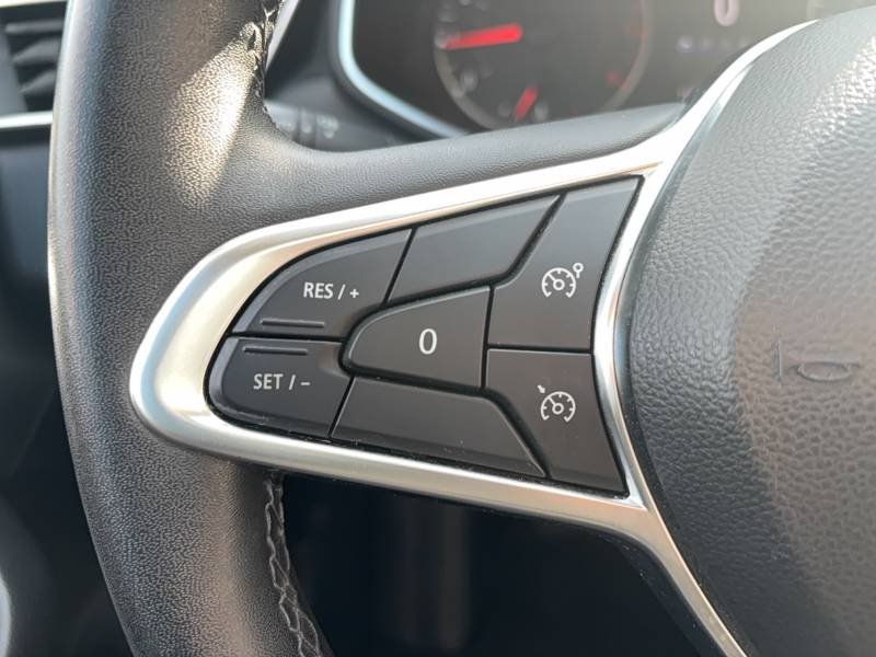 Renault Clio - Photo 17