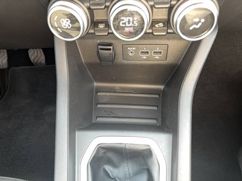 Renault Clio - Photo 28