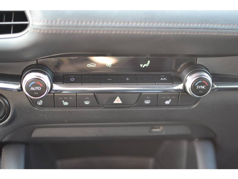 Mazda 3 - Photo 17