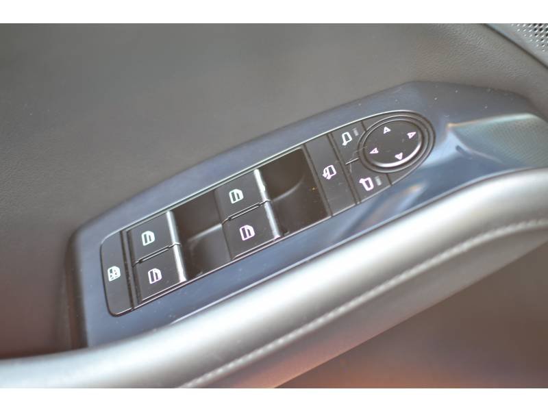 Mazda 3 - Photo 23
