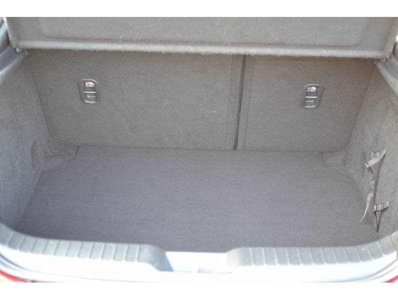 Mazda 3 - Photo 29