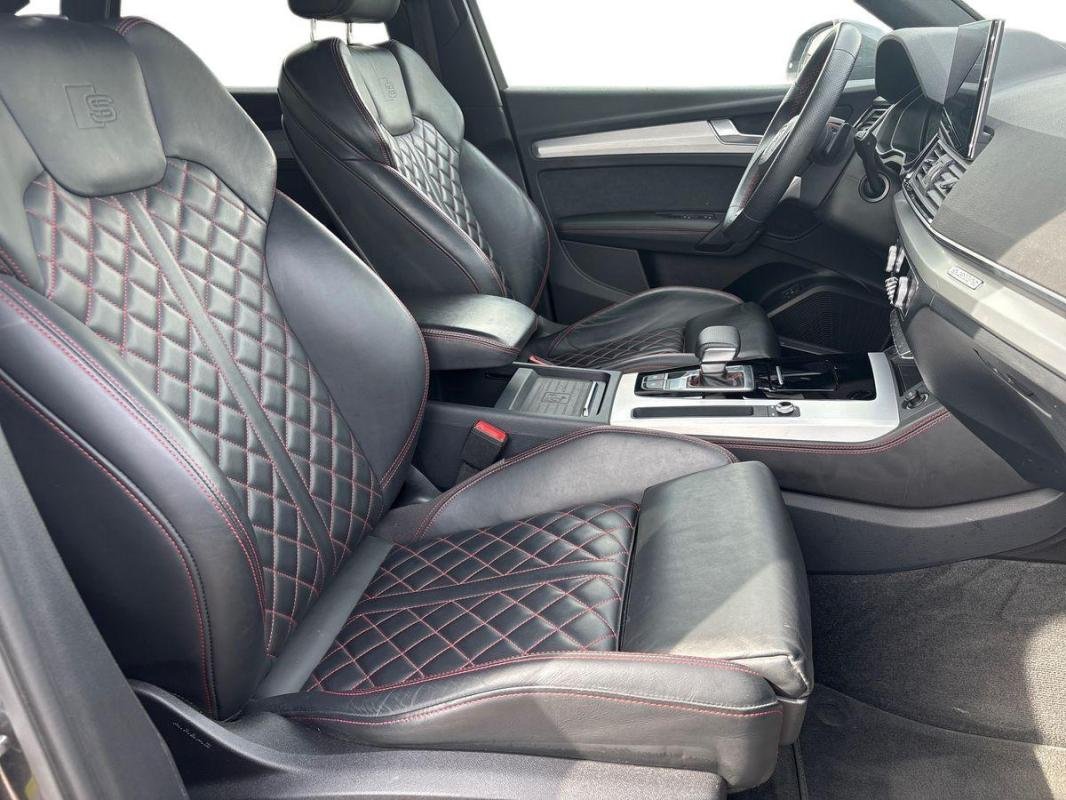 Audi Q5 Sportback - Photo 13