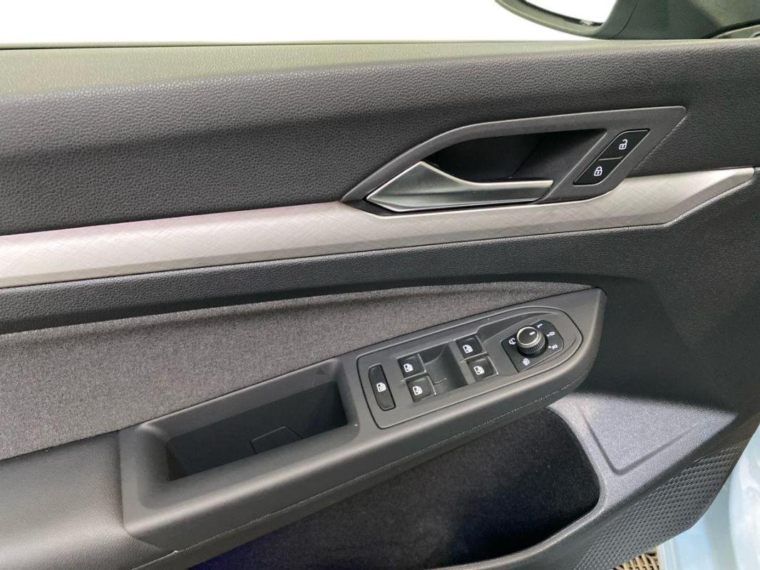 Volkswagen Golf - Photo 15