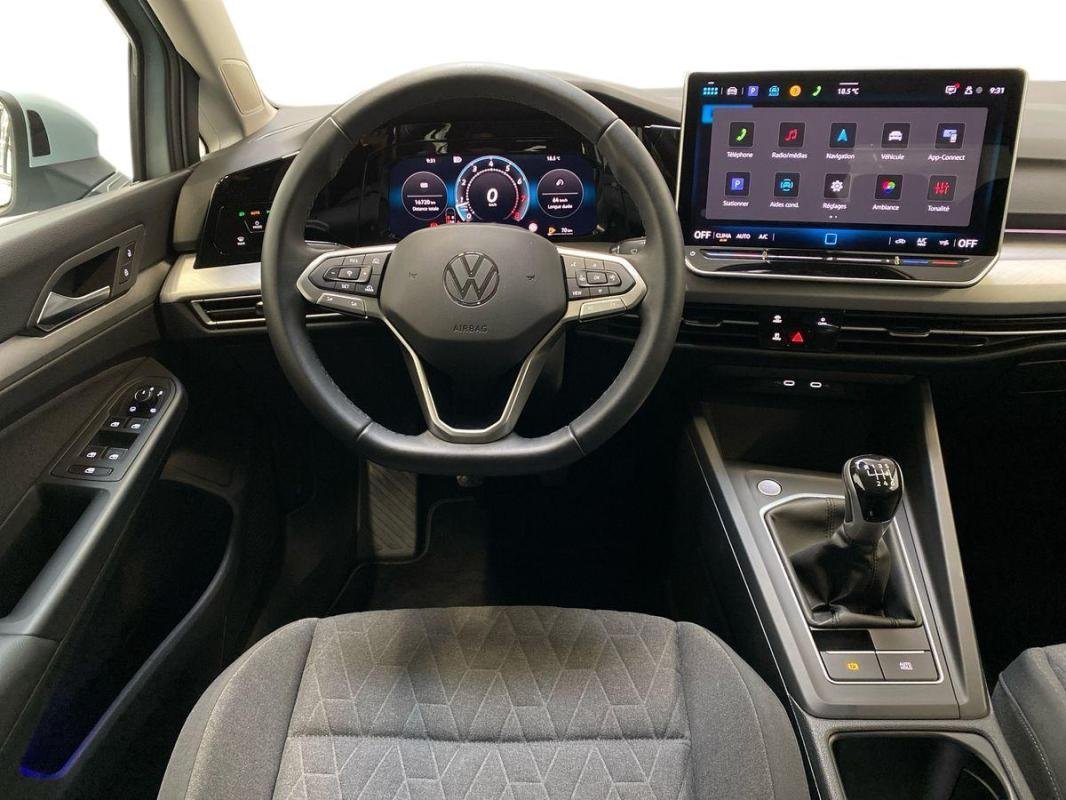 Volkswagen Golf - Photo 24