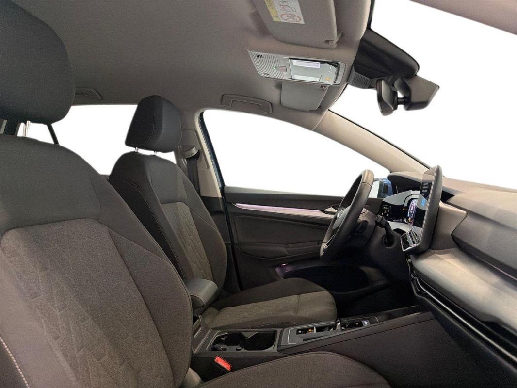 Volkswagen Golf - Photo 13