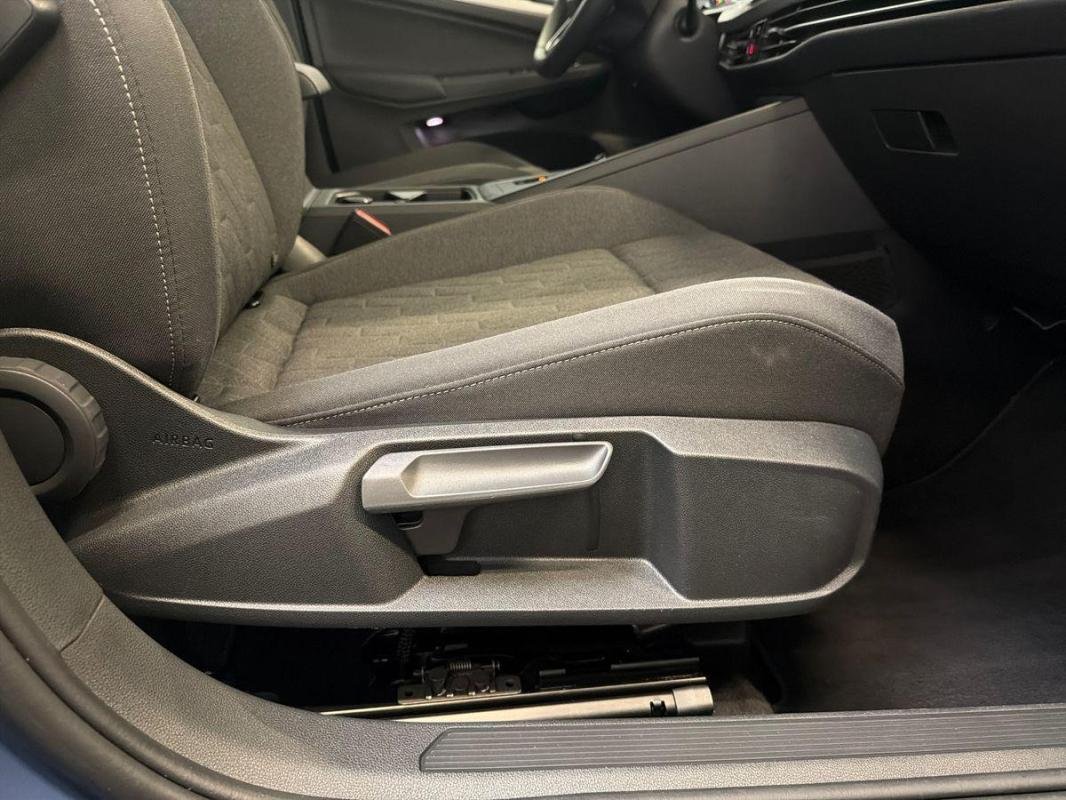 Volkswagen Golf - Photo 14