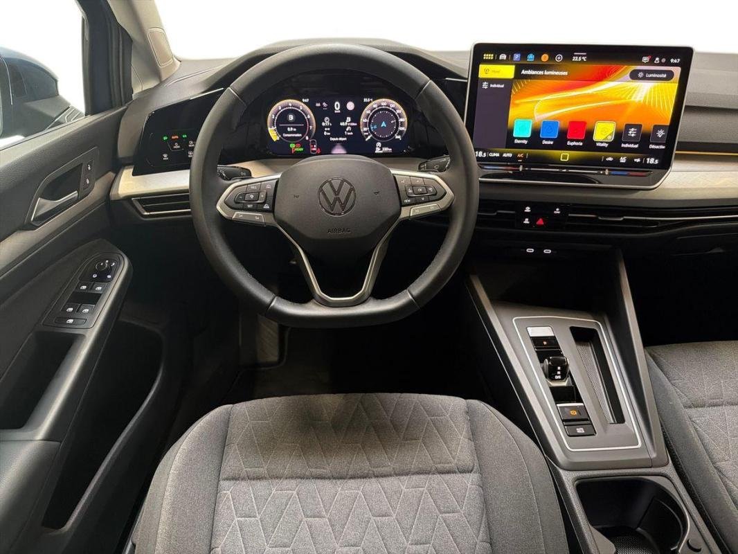 Volkswagen Golf - Photo 24
