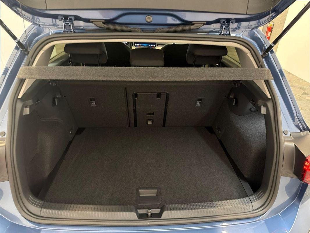 Volkswagen Golf - Photo 31