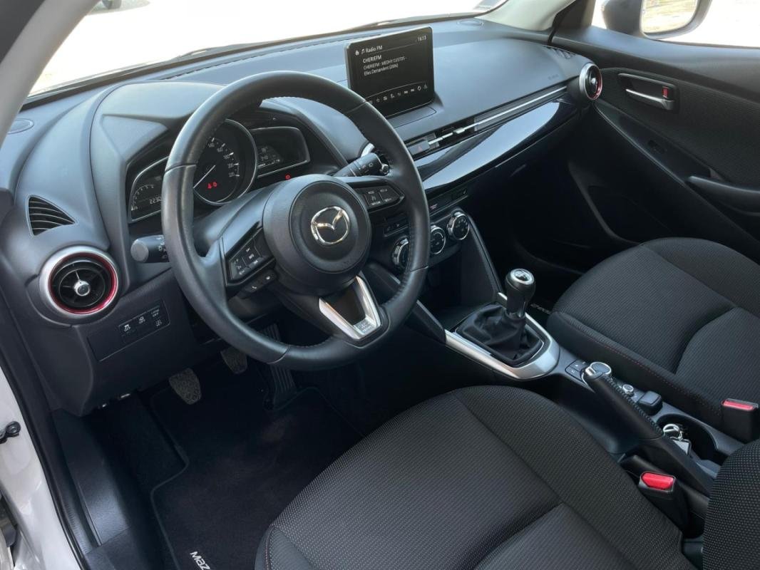 Mazda 2 - Photo 13