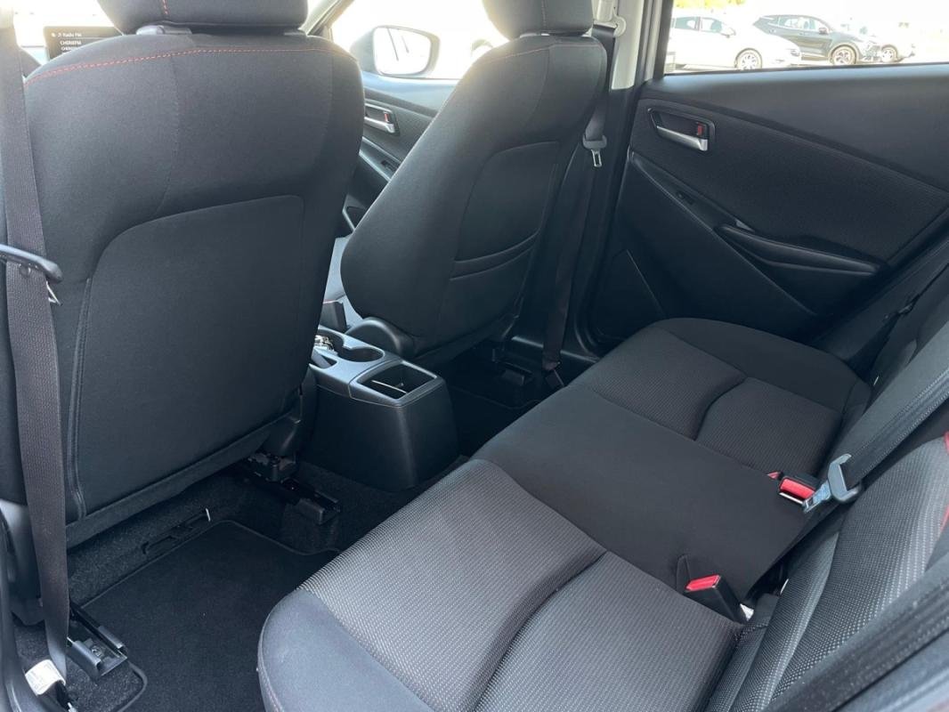 Mazda 2 - Photo 20