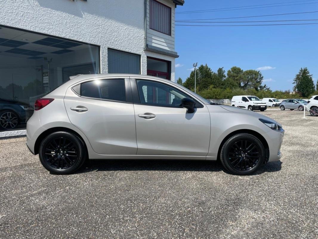 Mazda 2 - Photo 2