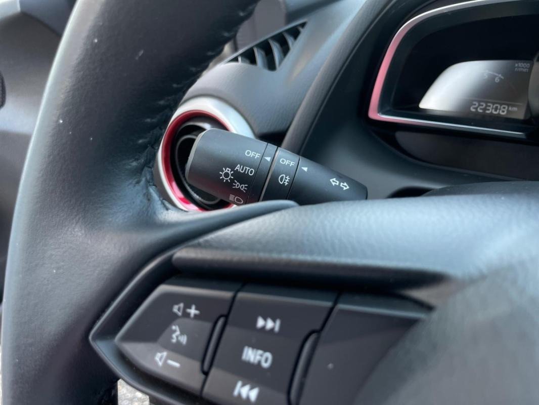 Mazda 2 - Photo 35