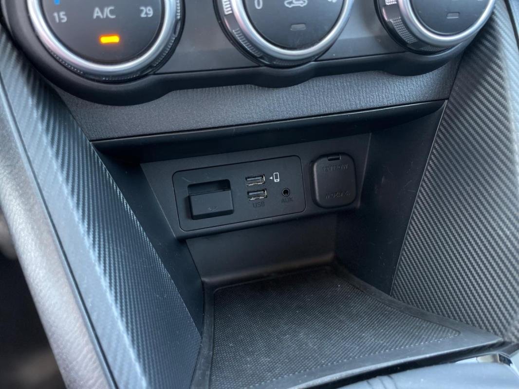 Mazda 2 - Photo 39