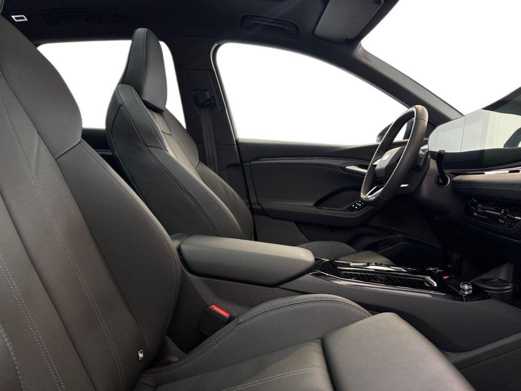 Audi q6 e-tron - Photo 13