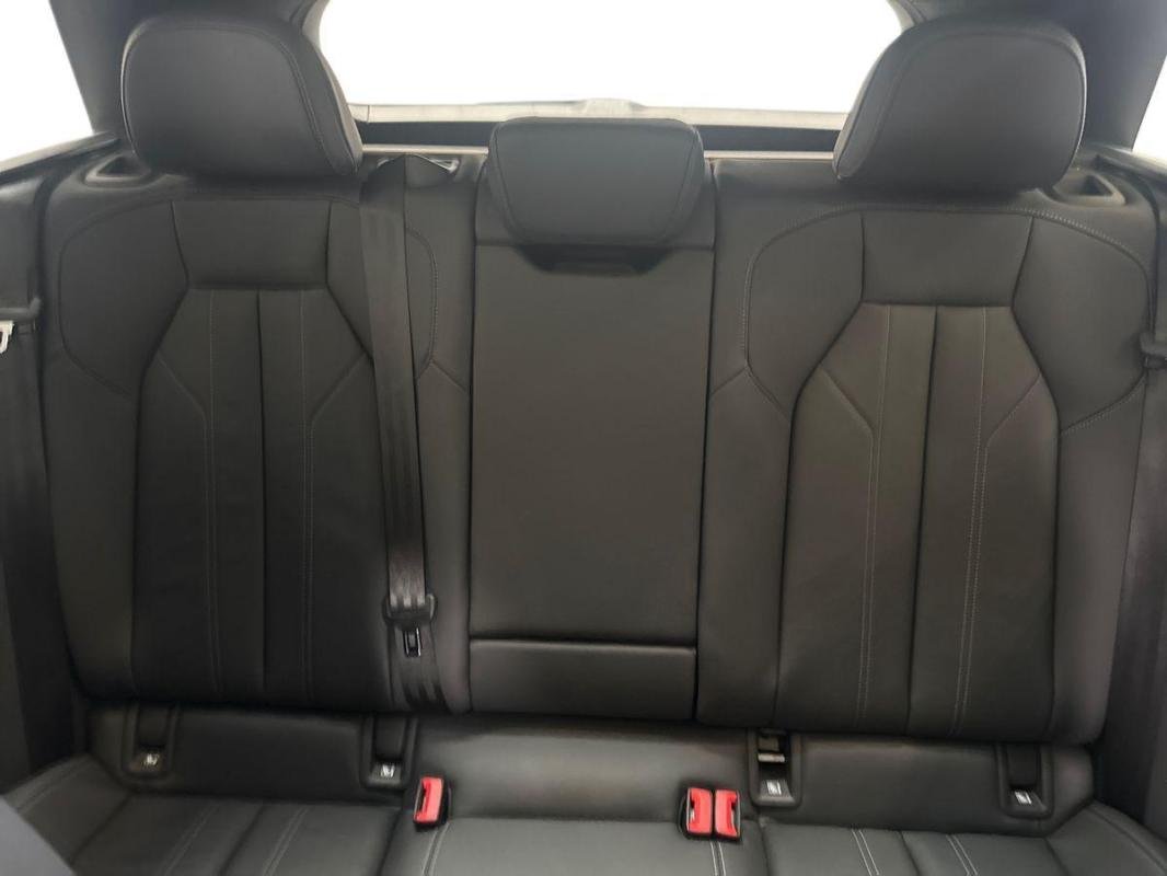 Audi q6 e-tron - Photo 22