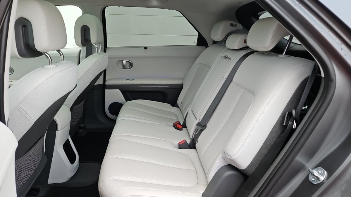 Hyundai ioniq 5 - Photo 19