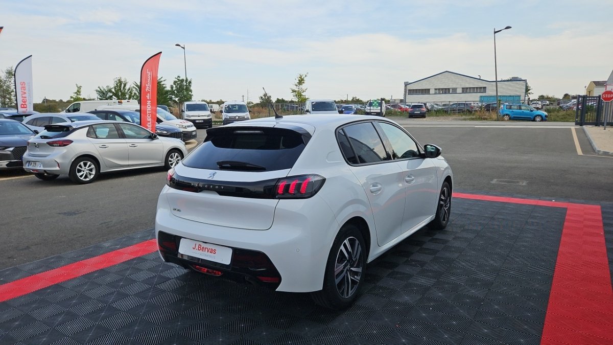 Peugeot 208 - Photo 5