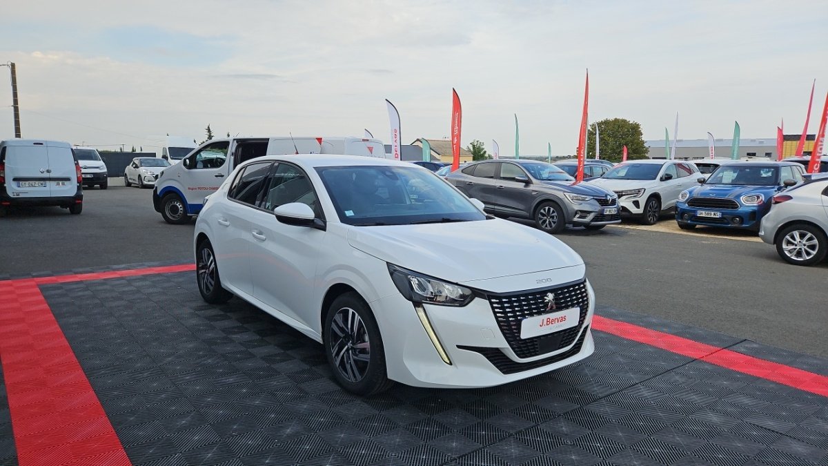 Peugeot 208 - Photo 6