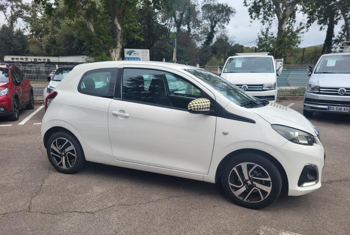 Peugeot 108 - Photo 2