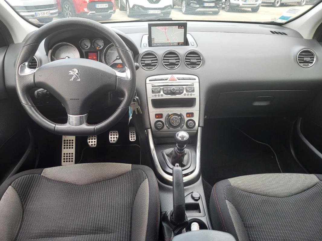 Peugeot 308 - Photo 6