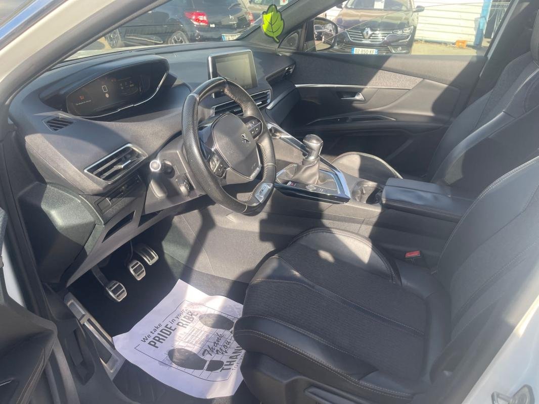 Peugeot 3008 - Photo 8