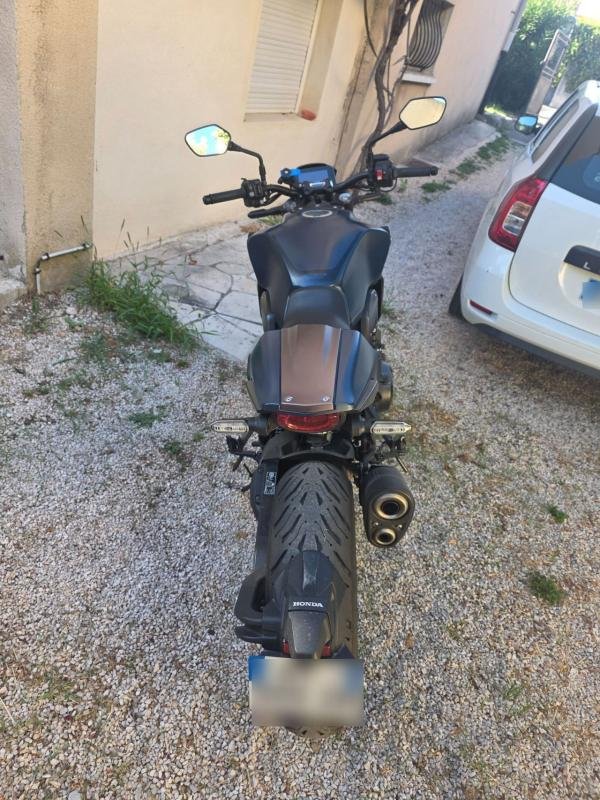 Honda CB - Photo 2