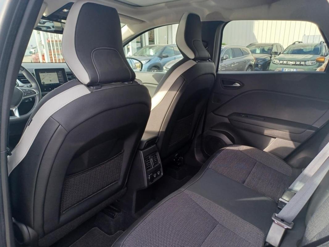 Renault Captur - Photo 20