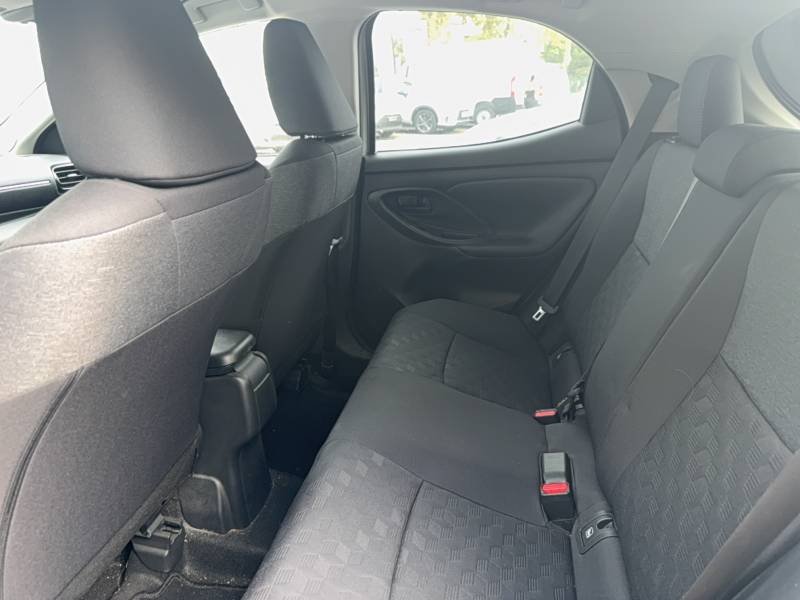 Toyota Yaris - Photo 13