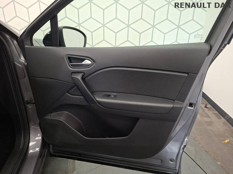 Renault Captur - Photo 18
