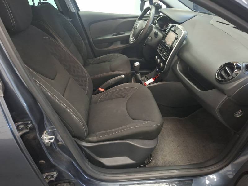 Renault Clio - Photo 15