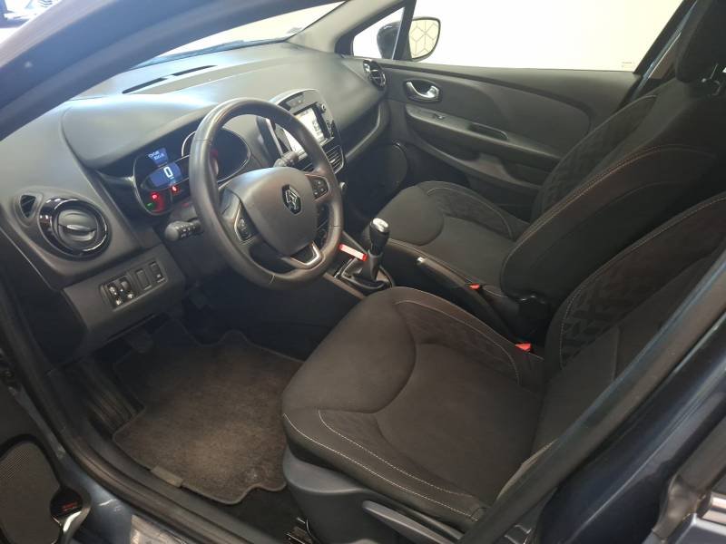 Renault Clio - Photo 21