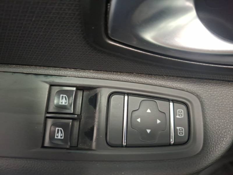 Renault Clio - Photo 22