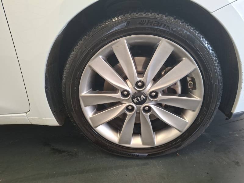 Kia CEED - Photo 12