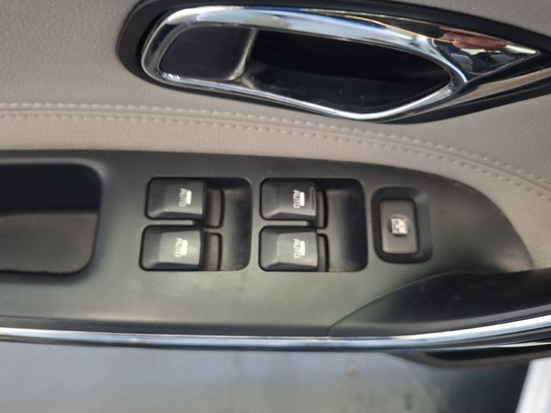 Kia CEED - Photo 21