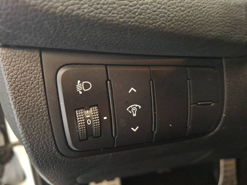 Kia CEED - Photo 23
