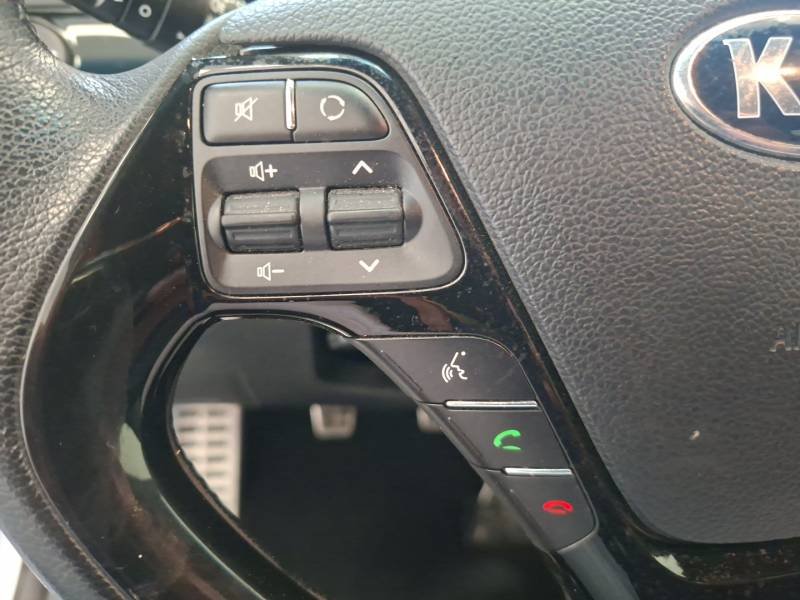 Kia CEED - Photo 26