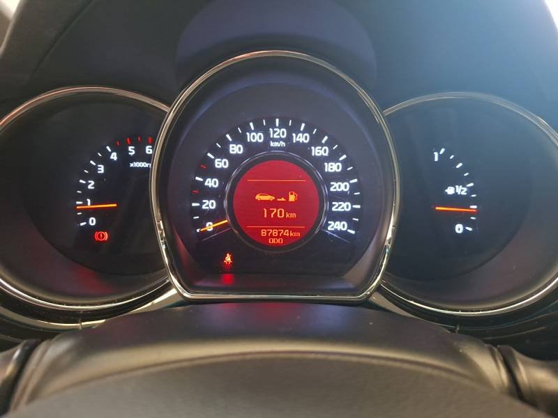 Kia CEED - Photo 28