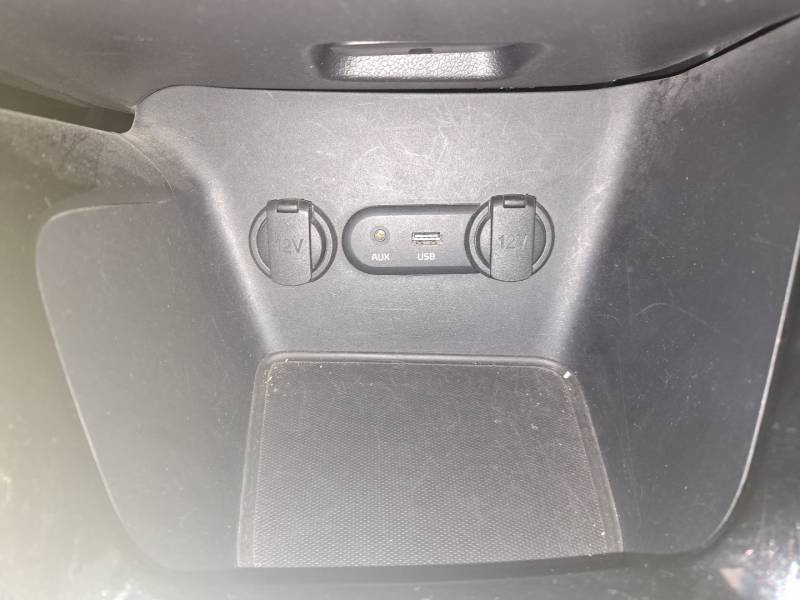 Kia CEED - Photo 32