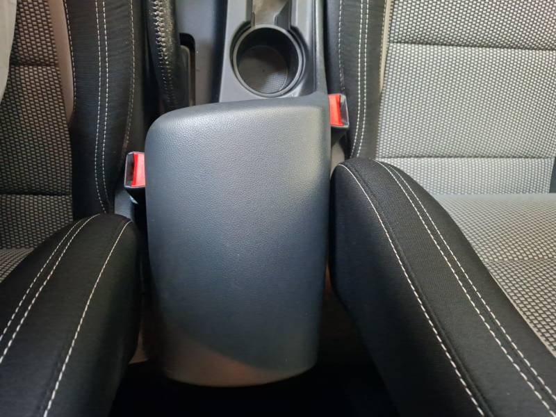 Kia CEED - Photo 35