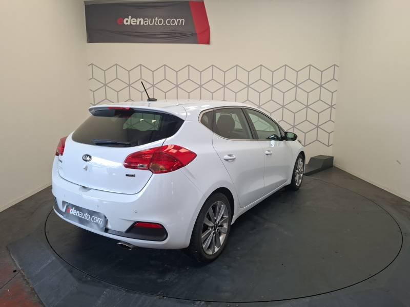 Kia CEED - Photo 5
