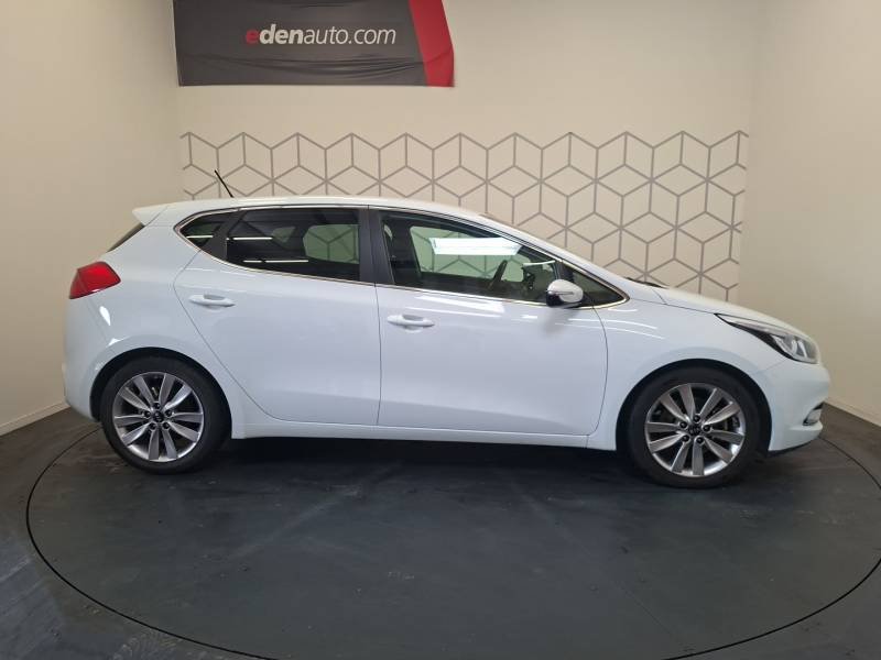 Kia CEED - Photo 6